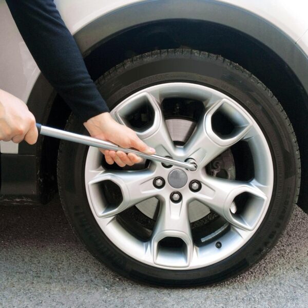 Extendable Wheel Wrench - Anti-Slip Handle with Reversible Drive Sockets - Image 2